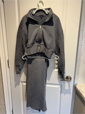 Dynamite grayish purple Sweatshirt + matching pants